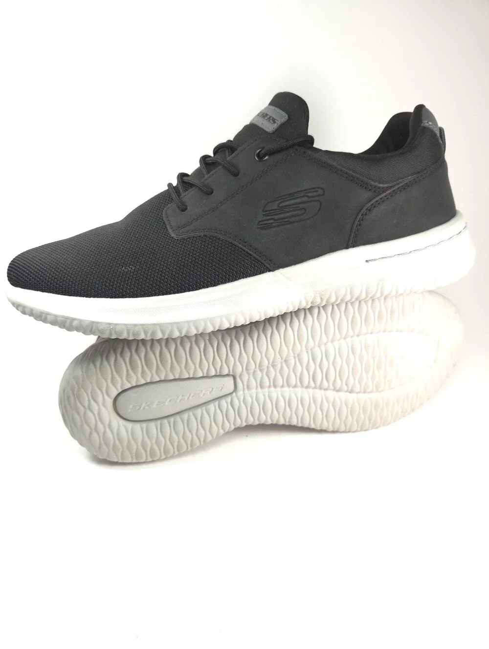 Skechers Delson Black Mesh Slip‑On Sneakers M 11